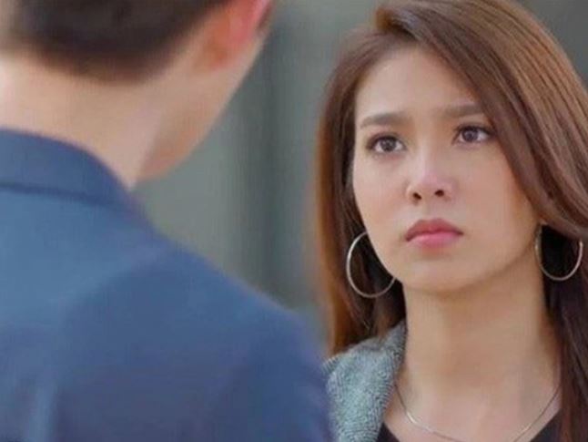 Đến nhà ra mắt, bạn gái của con trai tôi dắt theo hai đứa trẻ, vừa nhìn thấy tôi, chúng đã rối rít chào bà nội như thể quen từ lâu rồi