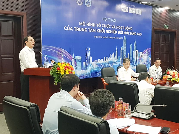 Bộ trưởng Bộ KH&CN Huỳnh Thành Đạt phát biểu tại hội thảo.