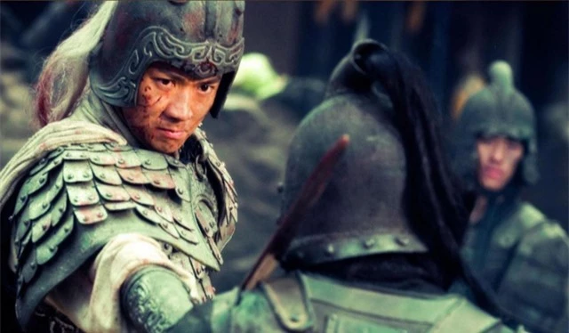Võ tướng dọa giết Triệu Vân, chế ngự Quan Vũ, khiến Lã Bố phải né tránh là ai? - Ảnh 2.
