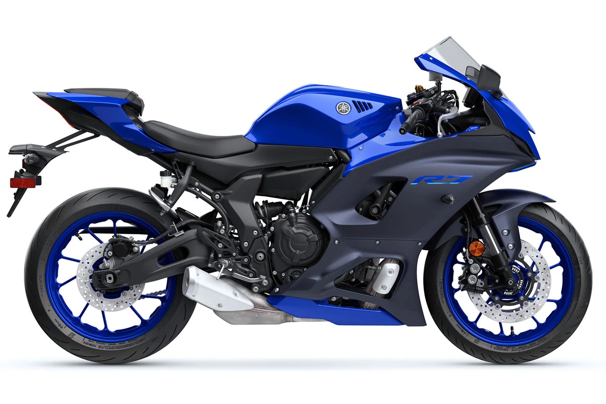 Yamaha YZF-R7.