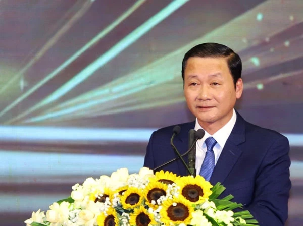 Ông Đỗ Minh Tuấn, Chủ tịch UBND tỉnh Thanh Hóa phát biểu tại buổi lễ.