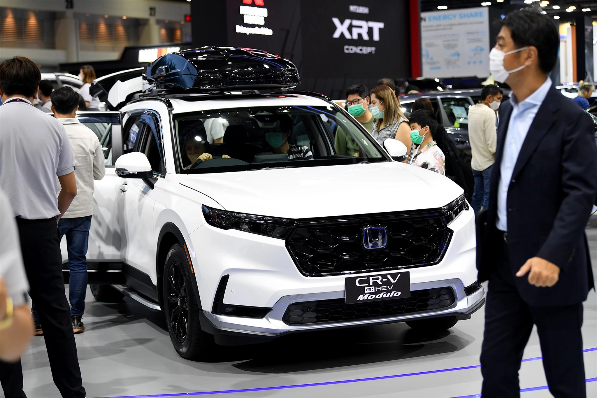 Honda CR-V 2024 chốt lịch ra mắt tại Việt Nam vào 25/10, quyết đấu CX-5 crv.jpeg