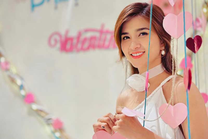 Ngắm nhan sắc đời thường của 'Đệ nhất mỹ nhân Sài Gòn'