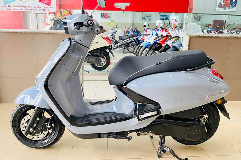 CLIP: Cận cảnh xe ga 150 phân khối, giá 45 triệu đồng tại Việt Nam