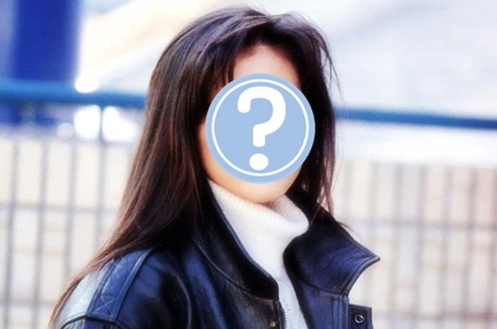 Nhan sắc ngày trẻ của tình đầu quốc dân xứ Hàn bất ngờ hot trở lại, nụ cười tỏa nắng khiến netizen "gục ngã"