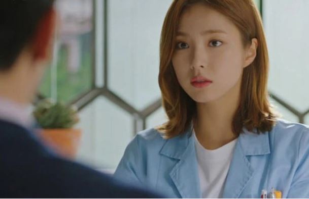 Sau khi bạn gái biết lương của tôi mỗi tháng hơn 100 triệu, cô ấy đòi cưới gấp rồi nghỉ việc