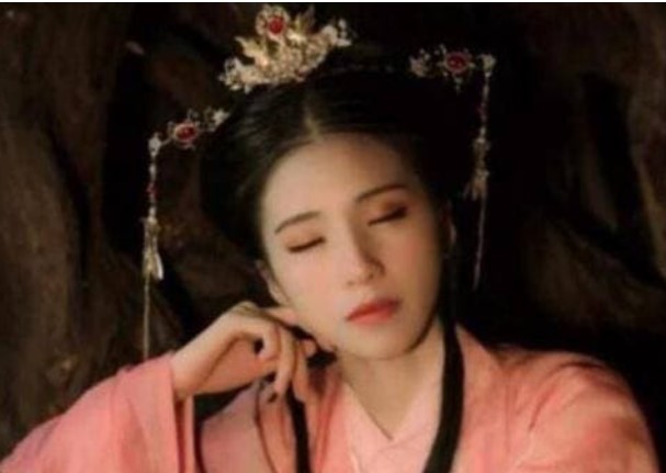 Thời cổ đại có yêu cầu về tư thế ngủ của cung nữ khắt khe đến mức nào?