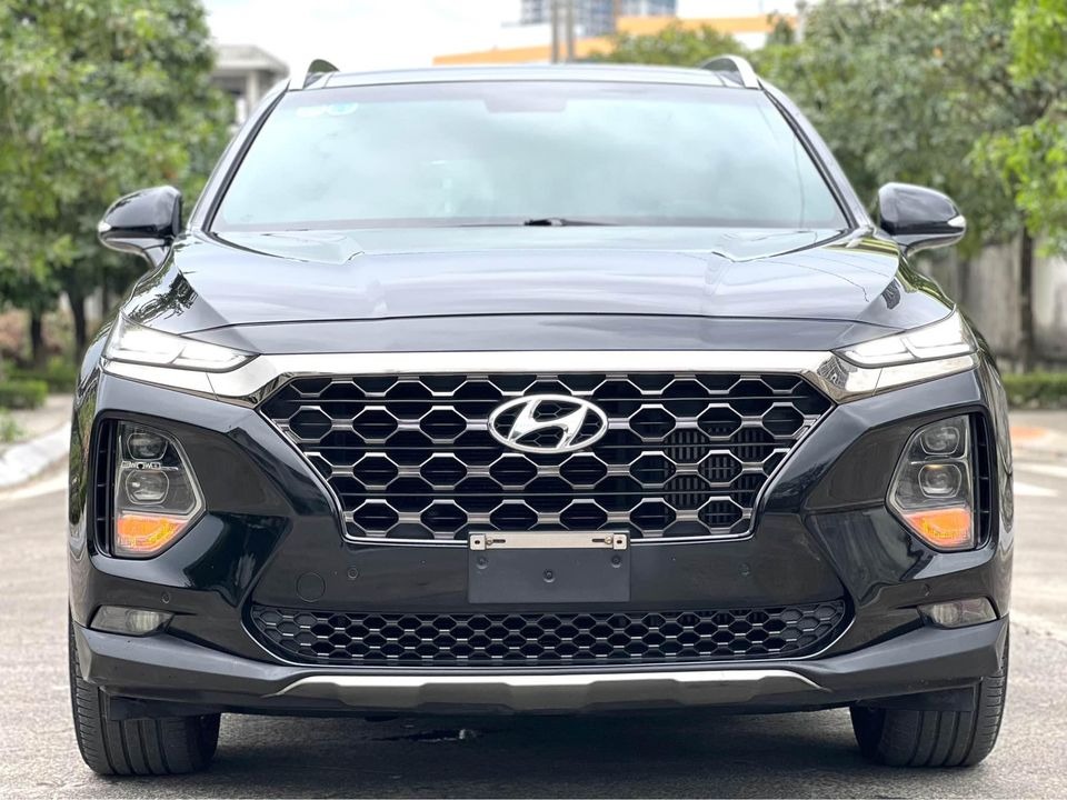 Bất ngờ mức giá chào bán của Hyundai Santa Fe cũ sau 4 năm lăn bánh