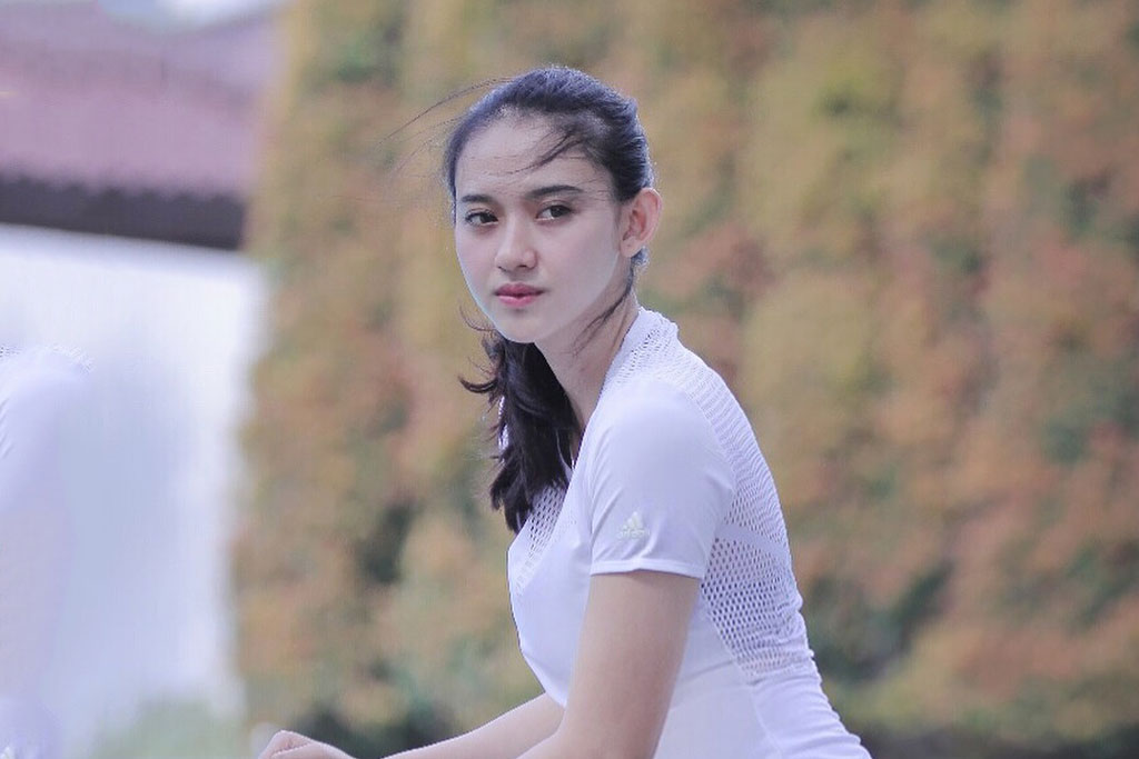 Nữ VĐV bóng chuyền xinh đẹp nhất Indonesia khiến cư dân mạng 'chao đảo'