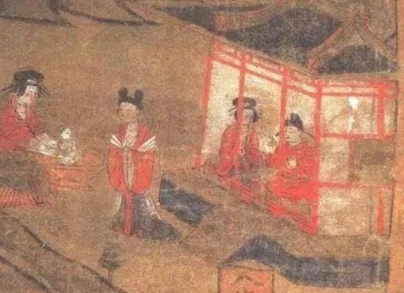 Tại sao phụ nữ thời cổ đại luôn chuẩn bị nước nóng khi sinh con?