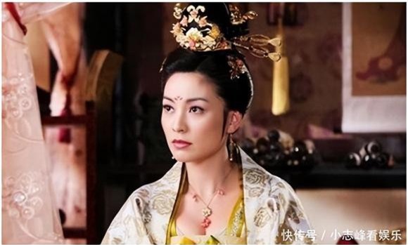 Hoàng hậu tát Hoàng đế 0 hoàng hậu, Quách Hoàng Hậu, Hoàng hậu tát Hoàng đế, hoàng hậu tát vua, Tống Nhân Tông, vua Tống Nhân Tông