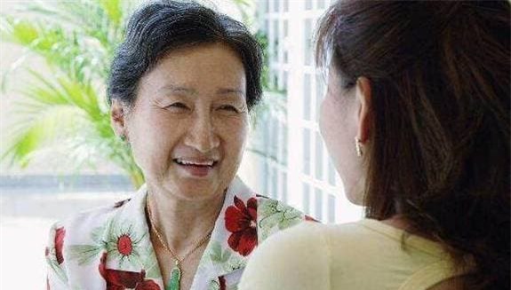 2-bo-di-sau-khi-me-de-noi-mot-cau-ngoisaovn-w575-h327 1 tâm sự gia đình, gia đình hạnh phúc, suy nghĩ của mẹ đẻ