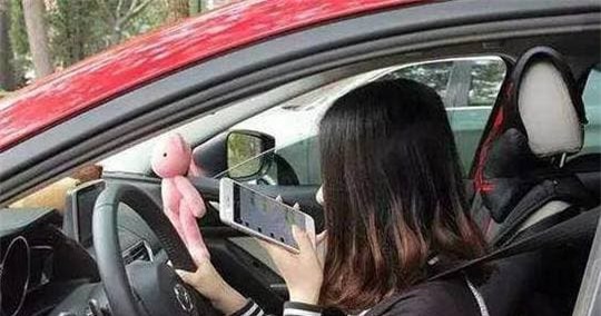 3-bo-di-sau-khi-me-de-noi-mot-cau-ngoisaovn-w540-h284 0 tâm sự gia đình, gia đình hạnh phúc, suy nghĩ của mẹ đẻ