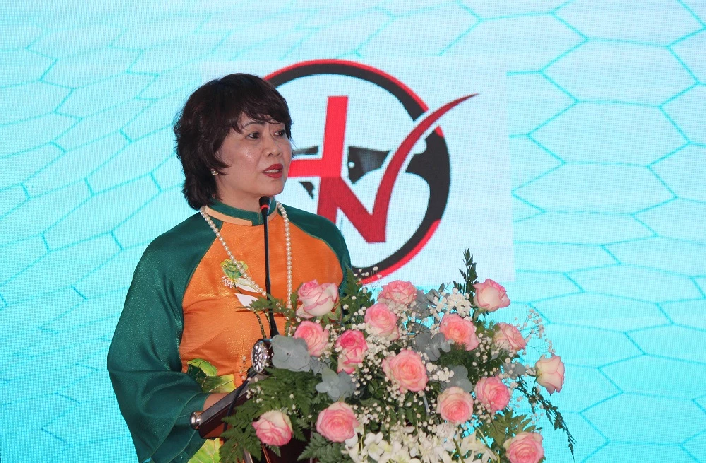 Bà Nguyễn Thị Bích Huệ - Chủ tịch CLB Nữ doanh nhân tỉnh Lâm Đồng, xem những chỉ đạo của lãnh đạo tỉnh là "kim chỉ nam" cho hoạt động của CLB.