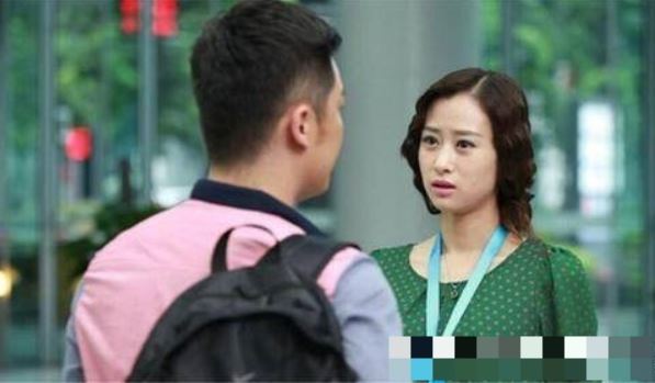 3 năm sau khi ly hôn, chồng cũ đột nhiên tìm tôi muốn tái hôn, sau khi về thăm mẹ đẻ thấy cảnh này, tôi rưng rưng đồng ý