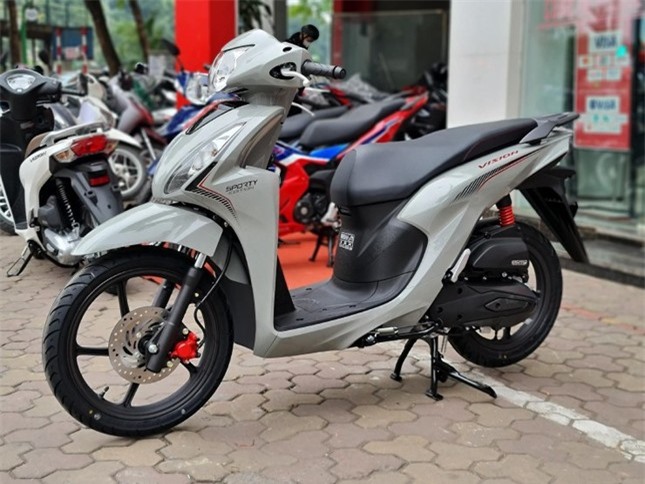 Giá bán tại đại lý của các mẫu xe tay ga Honda thế nào? ảnh 2