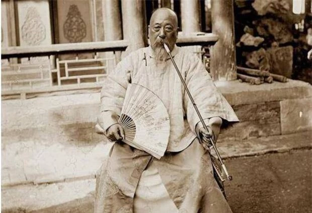 Loạt ảnh hiếm của quan lại cuối nhà Thanh: Có “kinh thành tam thiếu” nổi tiếng thời hoàng đế Quang Tự - Ảnh 6.