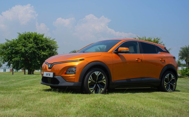 Vinfast bàn giao hơn 10.000 ô tô điện trong quý 3/2023 - mở rộng quy mô toàn cầu