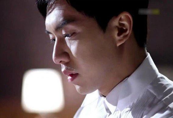 
Đưa bạn gái về ra mắt, suốt buổi bố tôi luôn im lặng, thế nhưng cô ấy vừa rời khỏi ông đã tuyên bố một câu khiến tôi chết điếng