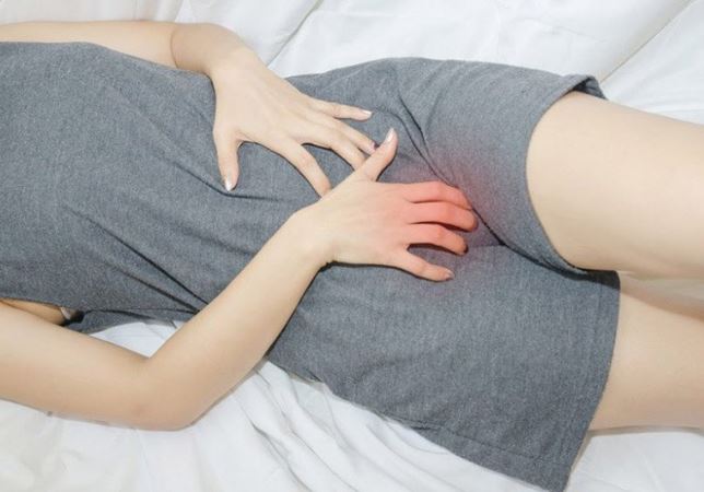 Tranh c&#xE3;i chuy&#x1EC7;n t&#x1EAF;m xong c&#xF3; n&#xEA;n m&#x1EB7;c &#x111;&#x1ED3; l&#xF3;t ngay, n&#x1EBF;u m&#x1EAF;c 2 sai l&#x1EA7;m n&#xE0;y th&#xEC; m&#x1EB7;c l&#xFA;c n&#xE0;o d&#x1EC5; m&#x1EAF;c b&#x1EC7;nh