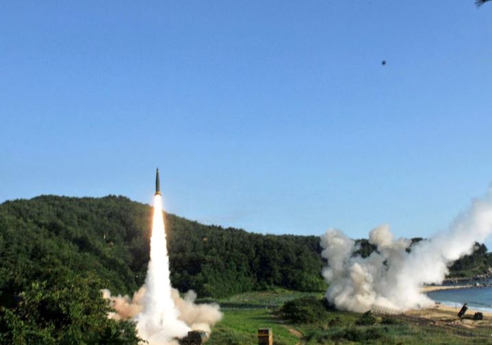 Quân sự thế giới hôm nay (18/10): Ukraine sử dụng tên lửa ATACMS của Mỹ trên chiến trường