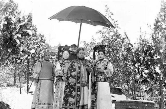 lần đầu Lý Hồng Chương gặp Từ Hi thái hậu 0 Từ Hi Thái hậu, Lý Hồng Chương, Thanh triều, lần đầu Lý Hồng Chương gặp Từ Hi thái hậu