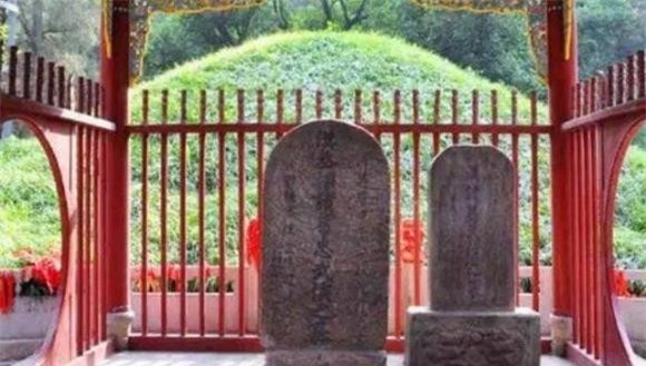 Ngôi mộ của Gia Cát Lượng bị đào lên, cảnh tượng trong lăng gây chấn động lịch sử 1 Gia Cát Lượng, mộ của Gia Cát Lượng