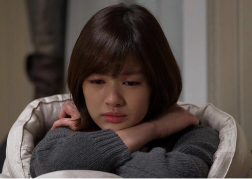 Vừa sinh con xong, tôi được em gái cho xem đoạn clip mà sốc óc tột độ, bẽ bàng trước thái độ của mẹ chồng