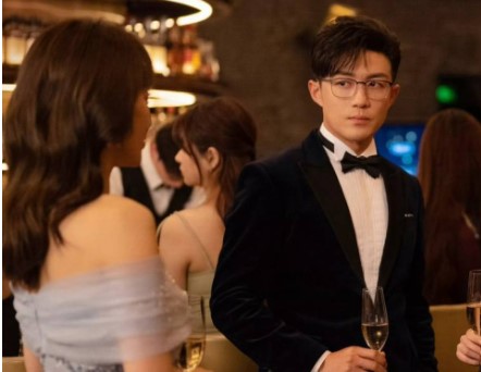 Mỹ nhân đóng 'kẻ thứ 3' nhưng không ai ghét vì quá đẹp, đến 'chính thất' còn tha thứ và đòi làm bạn thân