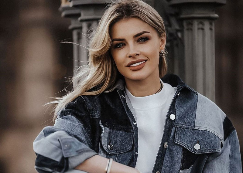 Ngắm bà xã xinh như thiên thần của ngôi sao Arsenal