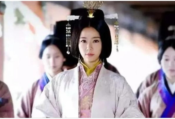 3 người phụ nữ tài đức vẹn toàn trong lịch sử cổ đại Trung Quốc: Phụ Hảo, Âm Lệ Hoa, Võ Tắc Thiên