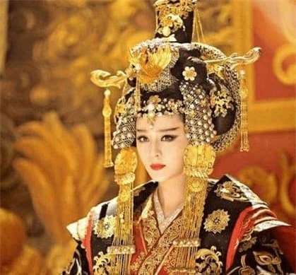 lịch sử Trung Quốc, lịch sử Trung Hoa, Phụ Hảo, Âm Lệ Hoa, Võ Tắc Thiên
