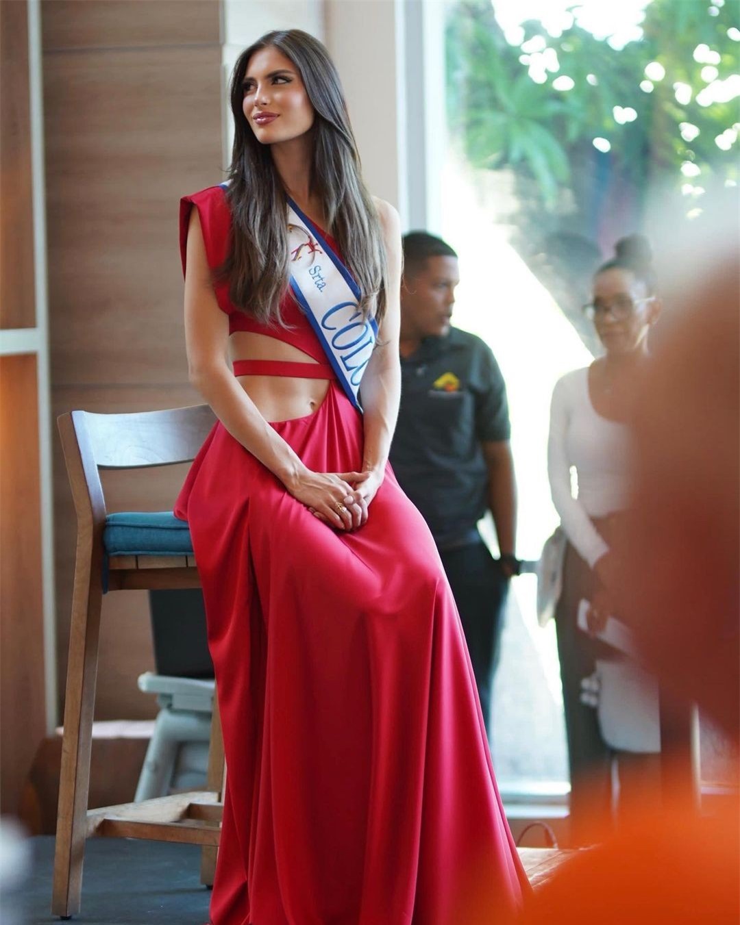 Dàn đối thủ của Phương Nhi khởi hành đi Nhật thi Hoa hậu Quốc tế ảnh 4