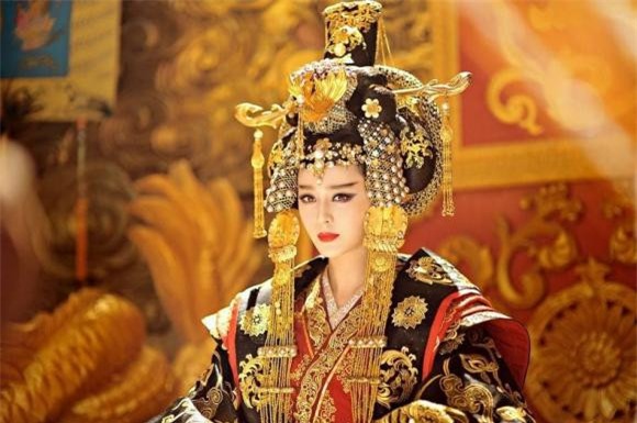 Võ Tắc Thiên nằm mơ vẹt gãy cánh 1 Võ Tắc Thiên, Vo Tac Thien, Địch Nhân Kiệt, Võ Tắc Thiên nằm mơ, Võ Tắc Thiên nằm mơ vẹt gãy cánh
