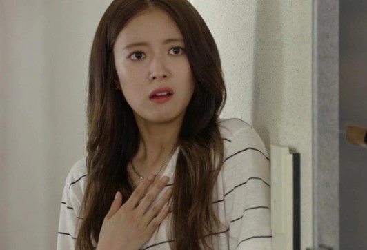 Nhà chị chồng nổi tiếng "giàu nứt đố đổ vách", đến xin bữa cơm mà tôi không kìm được nước mắt