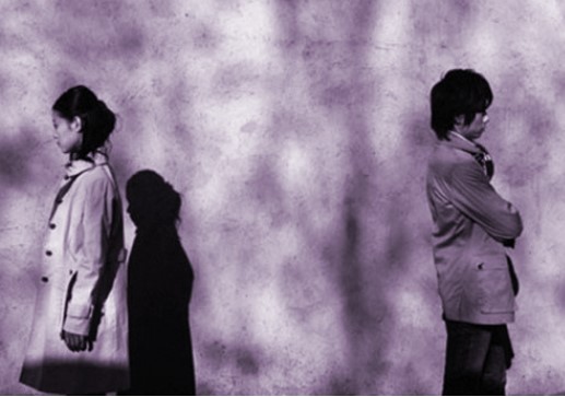 Bi k&#x1ECB;ch ly h&#xF4;n nh&#x1B0;ng v&#x1EAB;n&#x2026; chung nh&#xE0;