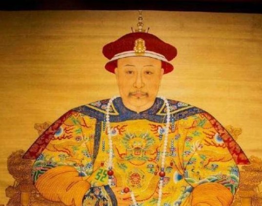 Lý do Khang Hi có tận 35 người con trai nhưng ngai vàng lại thuộc về Ung Chính - con thứ của phi tần