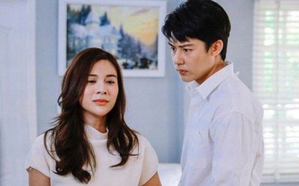 Bồ vừa có thai, chồng lập tức đòi ly hôn để cưới, nhưng nghe “tin mật” từ vợ, anh quỳ gối xin quay đầu