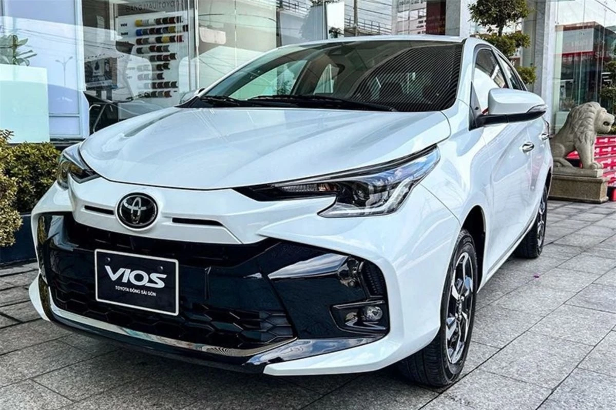 Toyota Vios ưu đãi kỷ lục tới 70 triệu đồng, quyết đấu Accent, City 344350