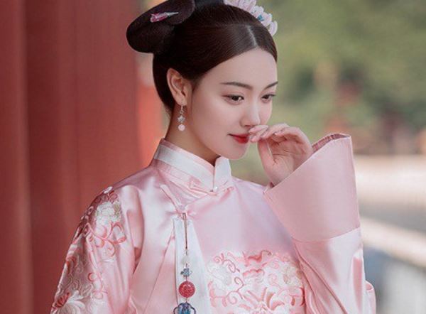 Vì sao các cung nữ sau khi xuất cung không thể lấy chồng được nữa, có người thậm chí phải làm kỹ nữ?