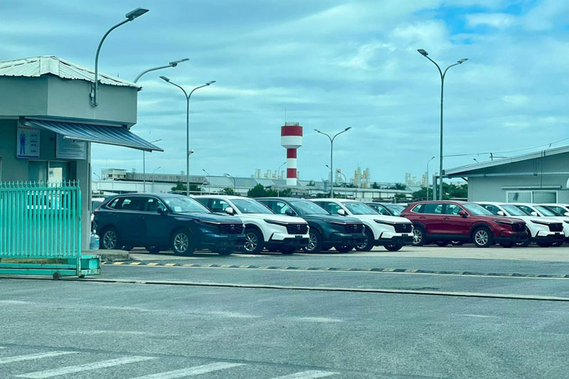 Rò rỉ ảnh Honda CR-V 2024 tại nhà máy trước thềm ra mắt: Đại lý báo giá dự kiến khiến người dùng bất ngờ