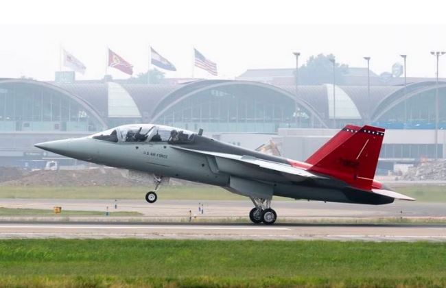 Quân sự thế giới hôm nay (22/10): Ấn Độ tiếp nhận tàu khu trục INS Imphal, Mỹ thử nghiệm máy bay T-7A Red Hawk