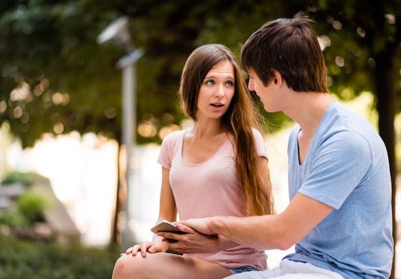 9 cách người thông minh xử lý người độc hại cực hiệu quả