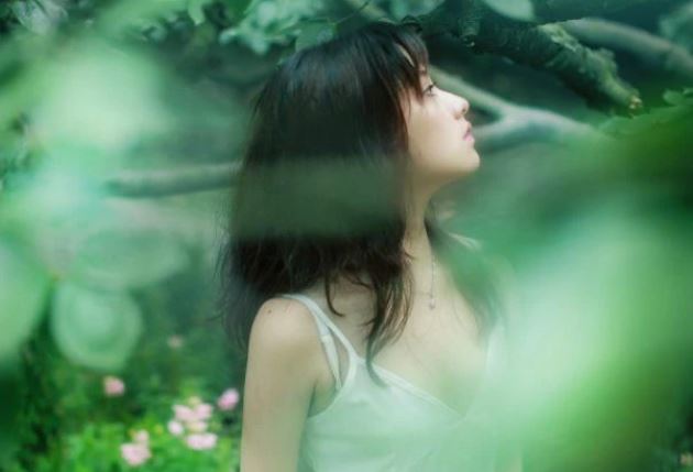 Lần đầu gặp bạn gái xinh đẹp quen qua mạng, tôi sững sờ khi thấy dung nhan thật của cô ấy và càng hoảng sợ sau 3 tiếng bên nhau