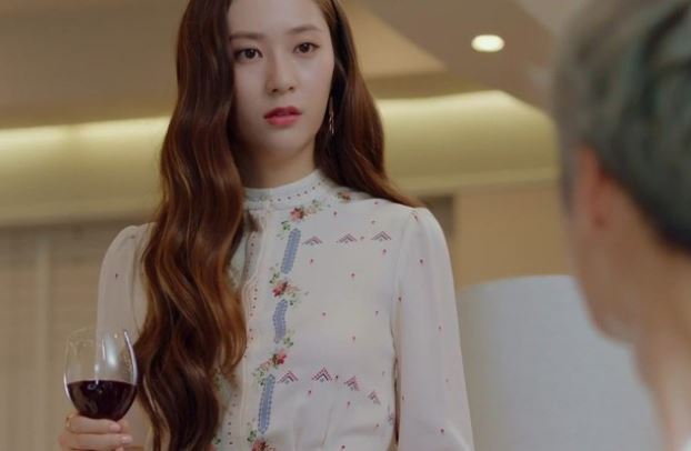 Chồng đi làm xa lương cả 20 triệu nhưng không gửi cho vợ bầu vì bận bao gái, nhưng sau 3 năm gã mới phải trợn mắt kinh hãi vì cái kết