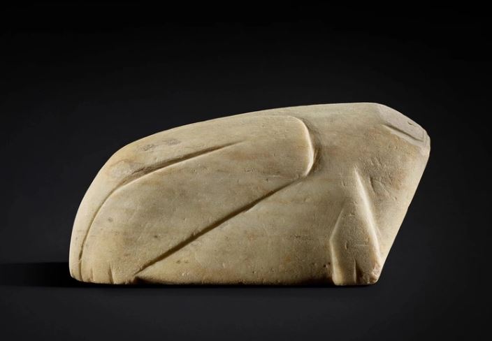 "Cục đá" kỳ dị 3.000 năm tuổi ở Trung Quốc được bán với giá hơn 29 tỷ đồng