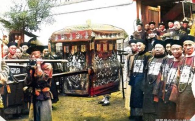 Ảnh màu hiếm cuối thời nhà Thanh: Cận cảnh đám cưới nhà quý tộc, hé lộ nhan sắc tam muội của vua Phổ Nghi