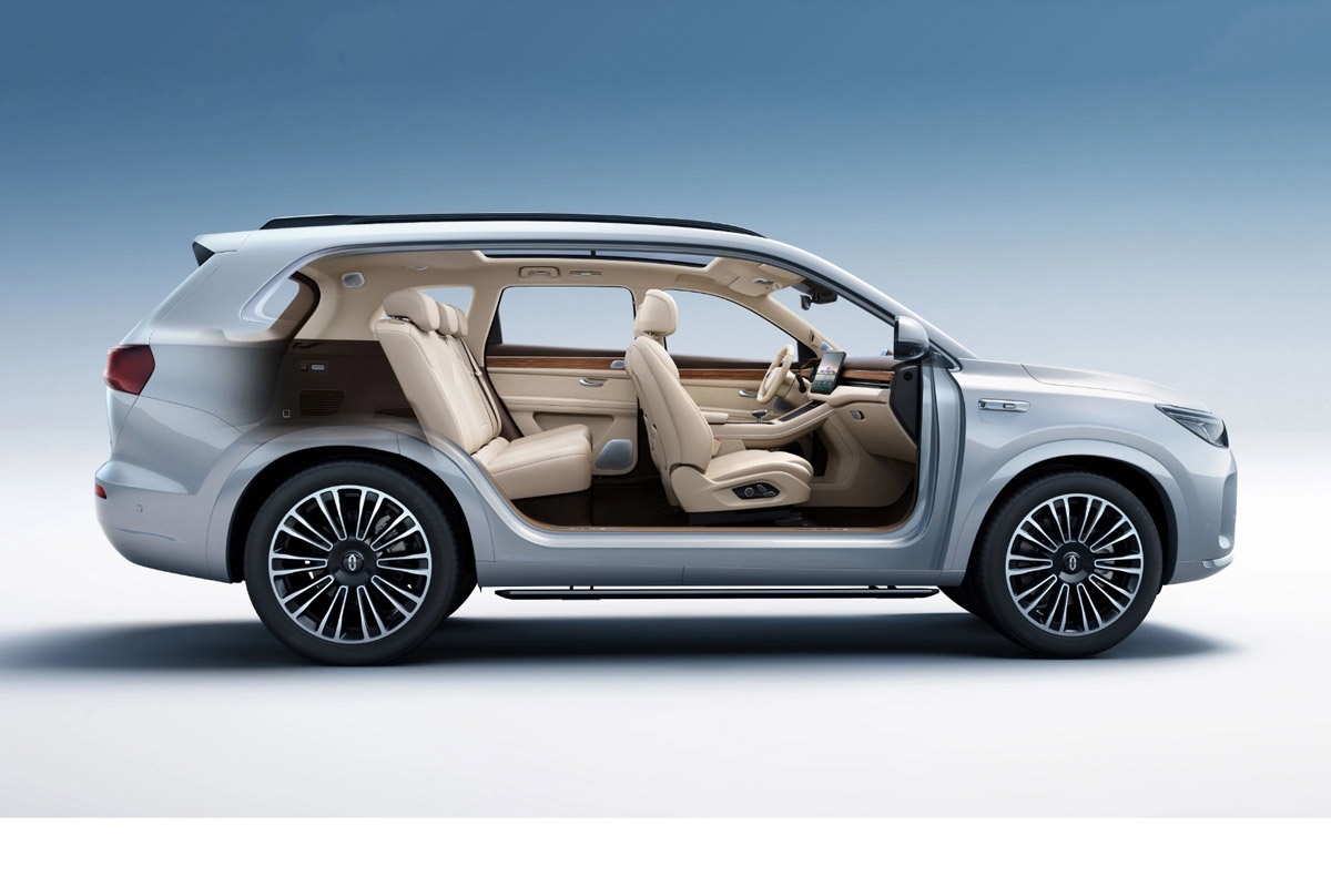 SUV công suất 449 mã lực, 'uống' chỉ hơn 1 lít xăng/100 km, giá hơn 800 triệu đồng