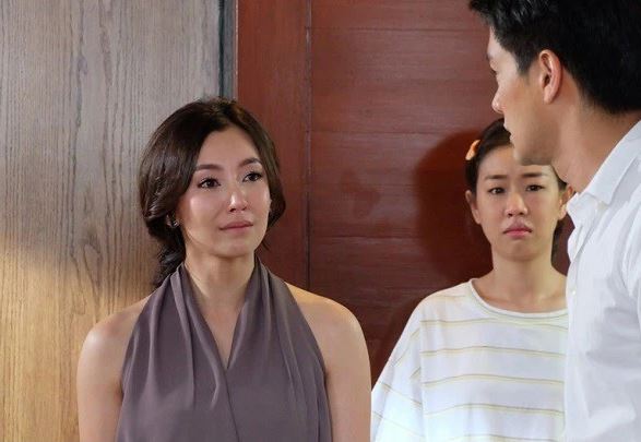 Màn "xuất chiêu" đáng nể của cô vợ đầu bù tóc rối khiến anh chồng 1 tháng thay bồ 3 lần phải hoang mang quay về nghĩ cách giữ vợ