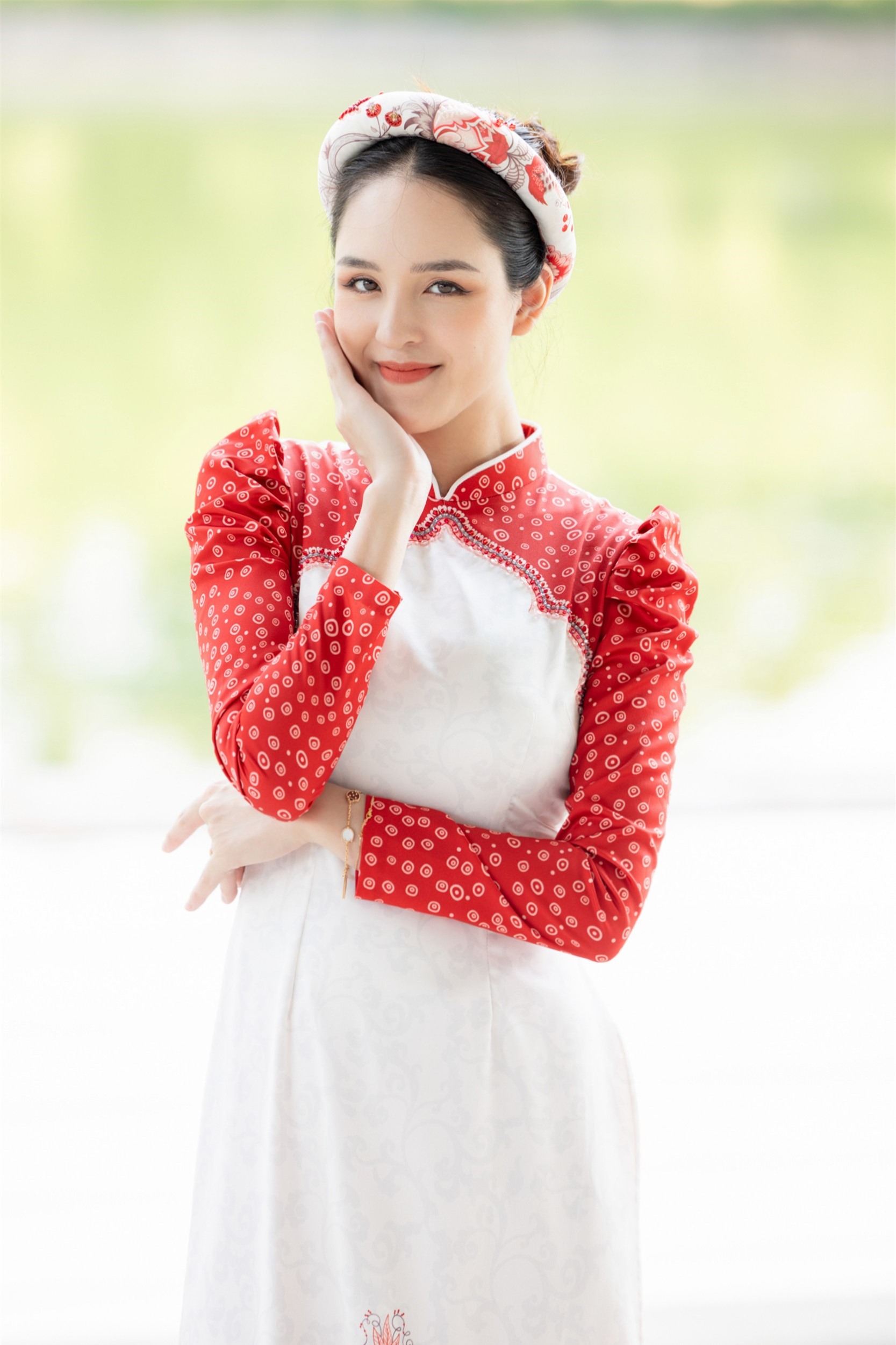 Á hậu Hoàng Anh giảm 22 kg sau sinh con thứ 3 ảnh 3